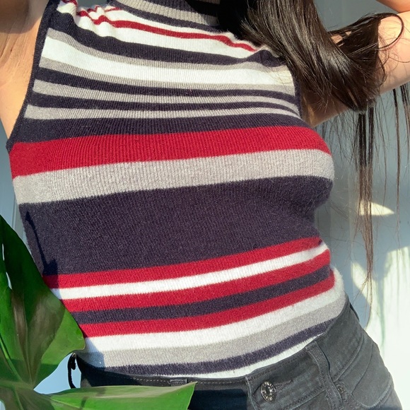 Mock neck tight knit striped top - Picture 3 of 4